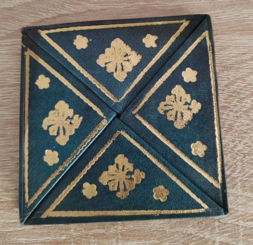 Monedero de Piel con decoración en dorado varios colores